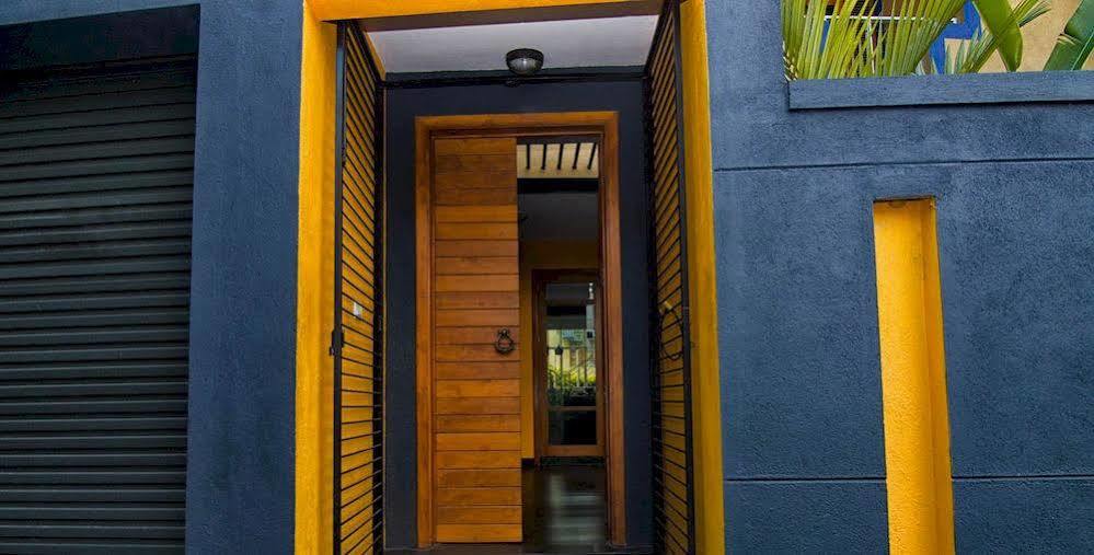 Oyo 437 Amali Residence Nugegoda Exterior photo